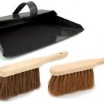 metal dustpan